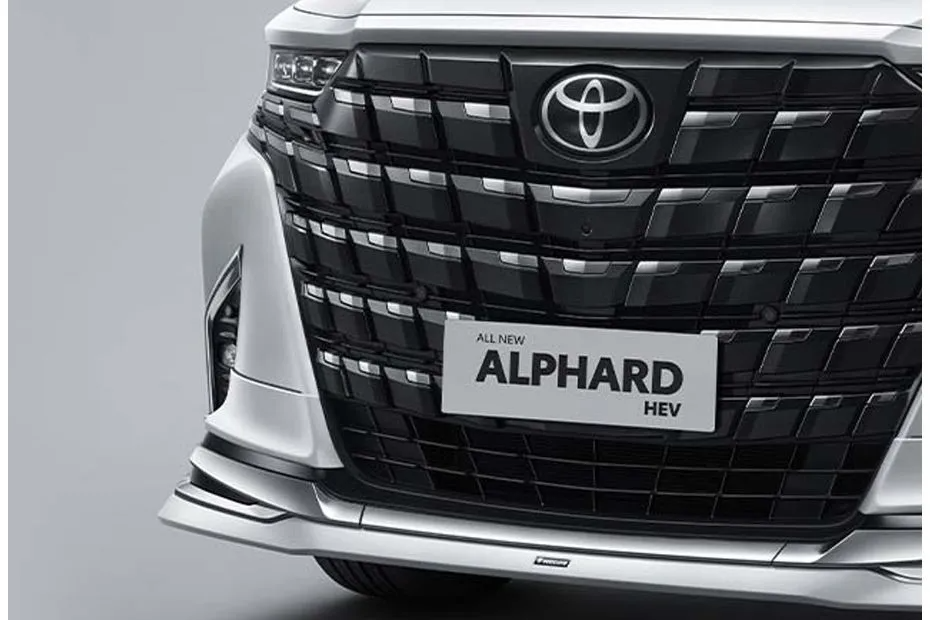 toyota-alphard-2023-grille-view-470381